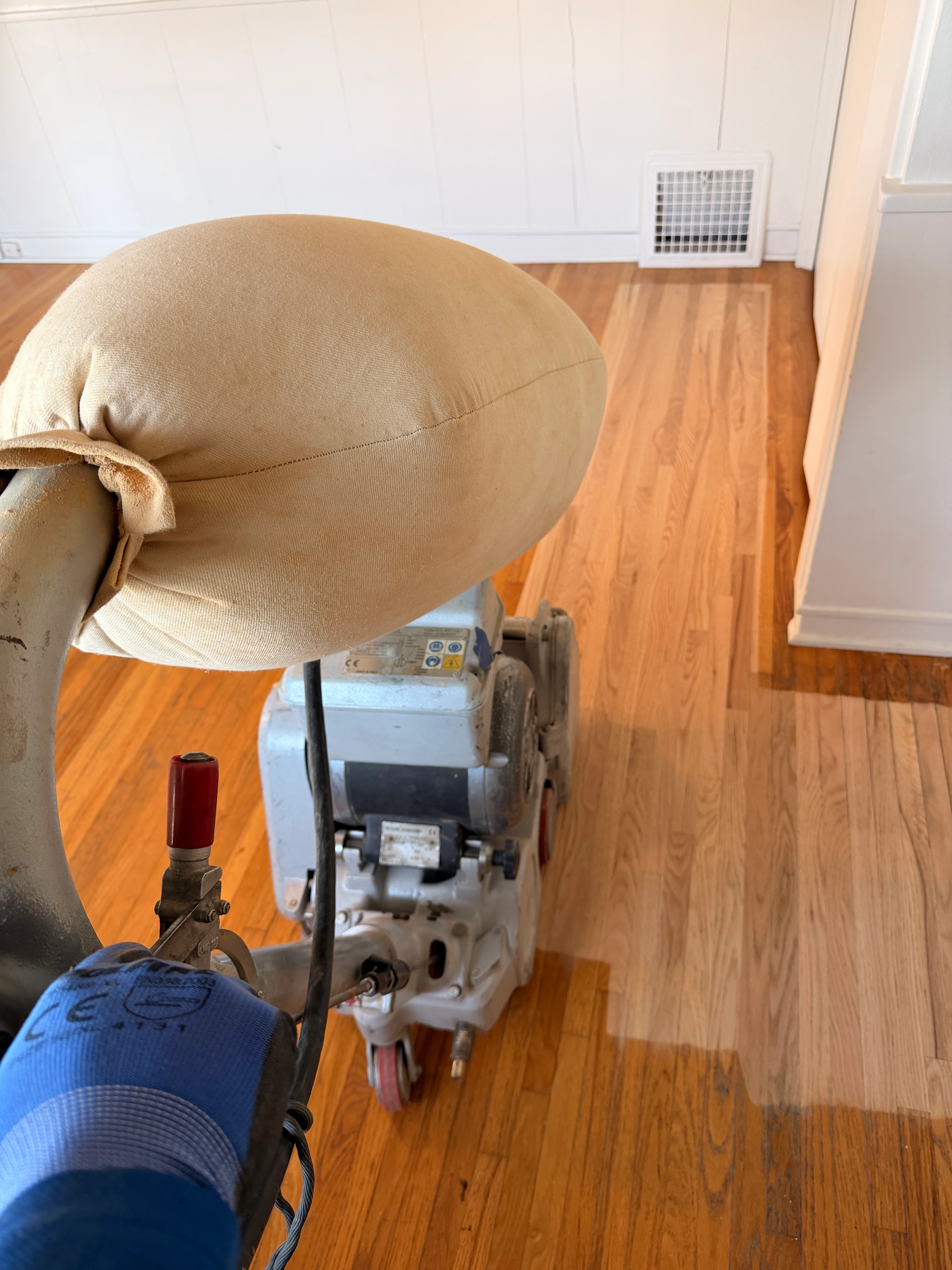 Hardwood flooring articles and guides